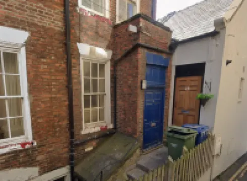 Host & Stay | Staffordshire Hideaway