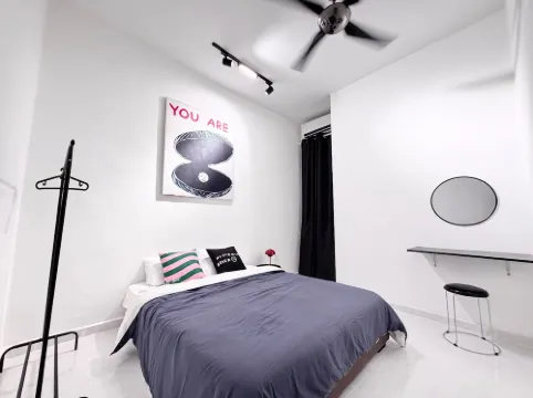 HeyMono~ JPO/Senai Airport/IOI mall/Landed/Netflix