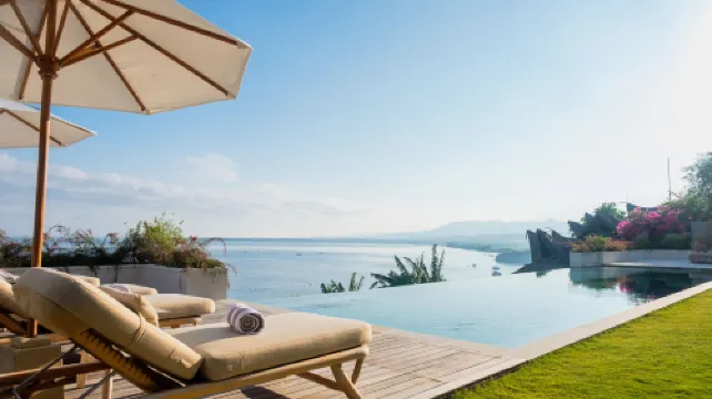 Leq Bale by Elite Havens