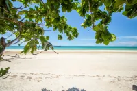 WHITE BEACH RESORT - شاطئ