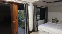 Nong Thale Garden & Kitchen - เกสต์เฮาส์