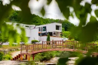 jiga resort Hotels in 