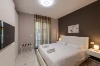 Urban Marble Suite - New