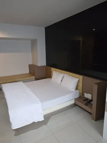 รูปภาพของอาศัย ศรีราชา