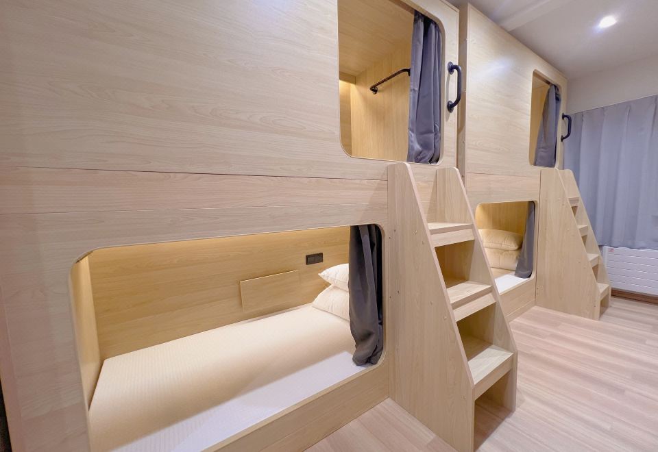 Snowball Hostel