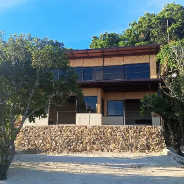 Sand Island Beach and Dive Resort