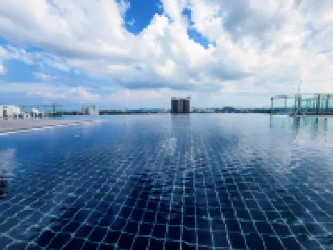 Kozi Square Connecting Room Free Wi-fi & Carpark