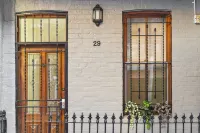 Stylish 4Bedroom Terrace House in Chippendale Hotel in zona University of Technology Sydney