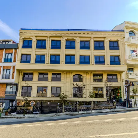 Cosinus Airport Hotel