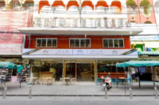 PSA Palace Khaosan Hotels near Suan Sunandha Rajabhat University