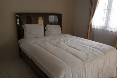 Hotel O Njy House SyariahNearBandara Sultan Syarif Kasim II Hotels in Sidomulyo Timur