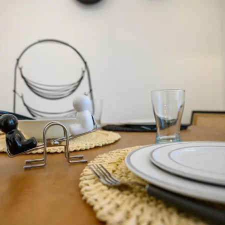Seclusion, Privacy and 2 bedroom Luxury in Glyfada