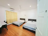 双层半独立式住宅｜邻近Gurney及海滩｜购物与本地美食轻松可达