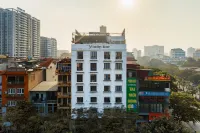 22Land 02 Nguyen Dinh Hoan - สระว่ายน้ำแบบอินฟินิตี้