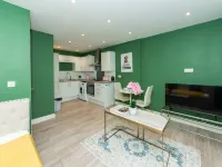IBEX HOUSE | Free parking 2Bed Fully equipped Flat Hotels in Reading