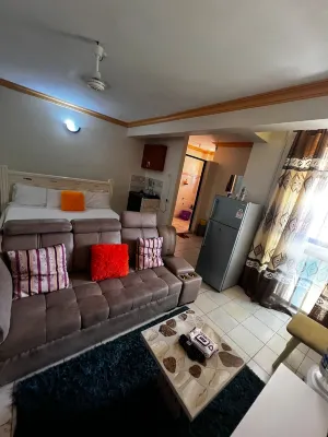 Mtwapa Chic Studio - parking