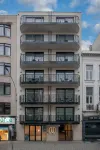 Q-Stay Antwerp - balcón