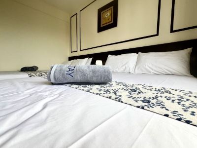 Melaka D'savoy Afamosa Resort for 12PAX Pool View by BeeStay