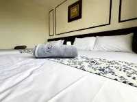 Melaka D'savoy Afamosa Resort for 12PAX Pool View by BeeStay