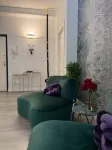 Cheeky Peacock Luxury Suite • 2 min to Arena - Condos
