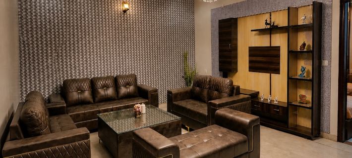 Shri Radha Nikunj Vatika Hotels in Jammu