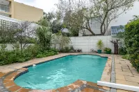 3 Bedroom Family Home, HoutBay, Cape Town, South Africa Hotels near Noordhoek Beach