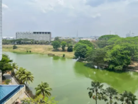 MODERn Trivium Apt 1BR w/ Wi-Fi, Pool & Gym