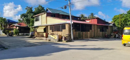 CASETTA HOMESTAY Отели в г. Северный Суригао