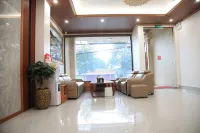 Gia Bao Hotel Phu Tho Hotel a Việt Trì
