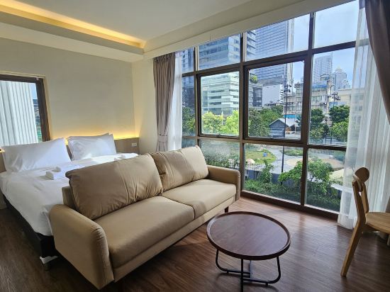 HOTEi Park Silom-Surawong