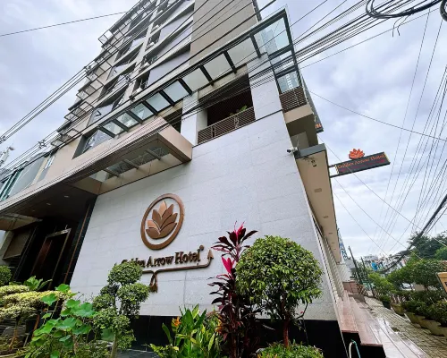 Golden Arrow Hotel Hotels in Botataung