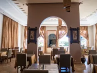 Intouriste Hôtel & Suites Hotels near Founty