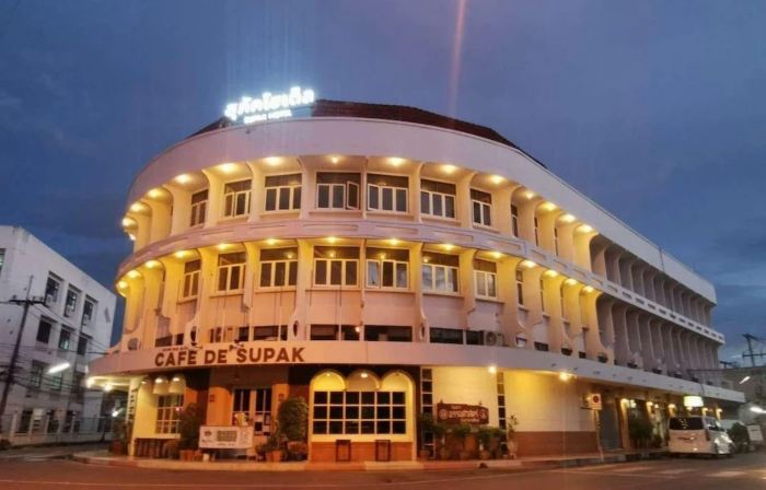 โรงแรมสุภัค