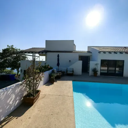 Panoramic Ocean View, 7 Bedroom Gated Villa, with Tennis Court and Swimming Pool
