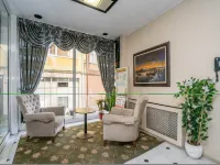 Grand Reis Hotel Hotels near Topkapi
