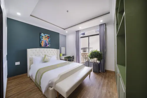 Chiori Seaside Hotel Da Nang