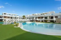 Penthouse with private rooftop & pool in Torrevieja - Airport Shuttle