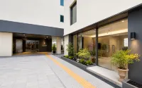 SODO HOTEL & COMMONS - 2-Star