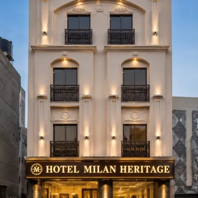 Hotel Milan Heritage Chaubis Khamba Temple周辺のホテル