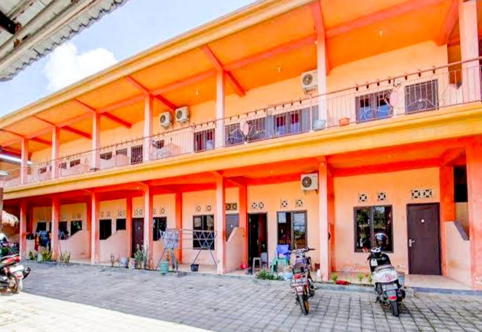 쿠아라 롬복 수영장