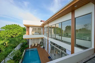 รูปภาพของพูลวิลล่า เบลคาซ่าภูเก็ต - เดินถึง Boat Avenue ใกล้หาดบางเทา