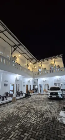 SG Hotel Pangandaran Отели в г. Пангандаран