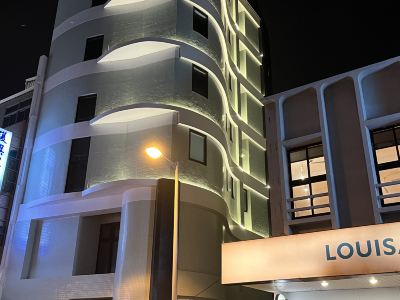 Superb Hotel