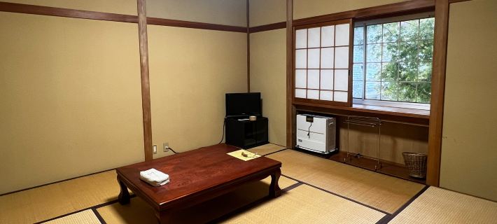 Guesthouse PAW Hotels in Nagano City