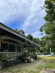 Exclusive Beachfront Vacation House with Pool