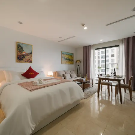TRUNG HOME - Vinhomes D'Capitale Apartment I Hanoi Centre