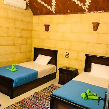 Labib Guest House Hotels near Aga Khan Mausoleum