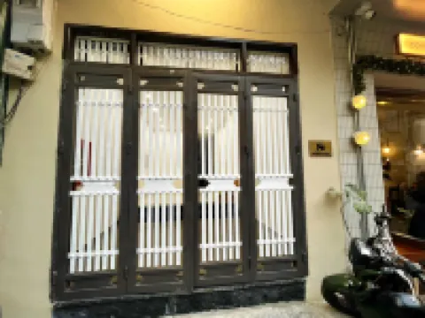 La Peche Homestay Hanoi Hotels near Long Bien Railway Station