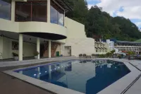 Siantar Hotel Parapat - Pools