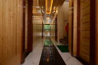 Rahul Hotel And Restaurant - New